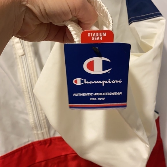 Champion Packable Windbreaker Patriotic - Picture 9 of 13